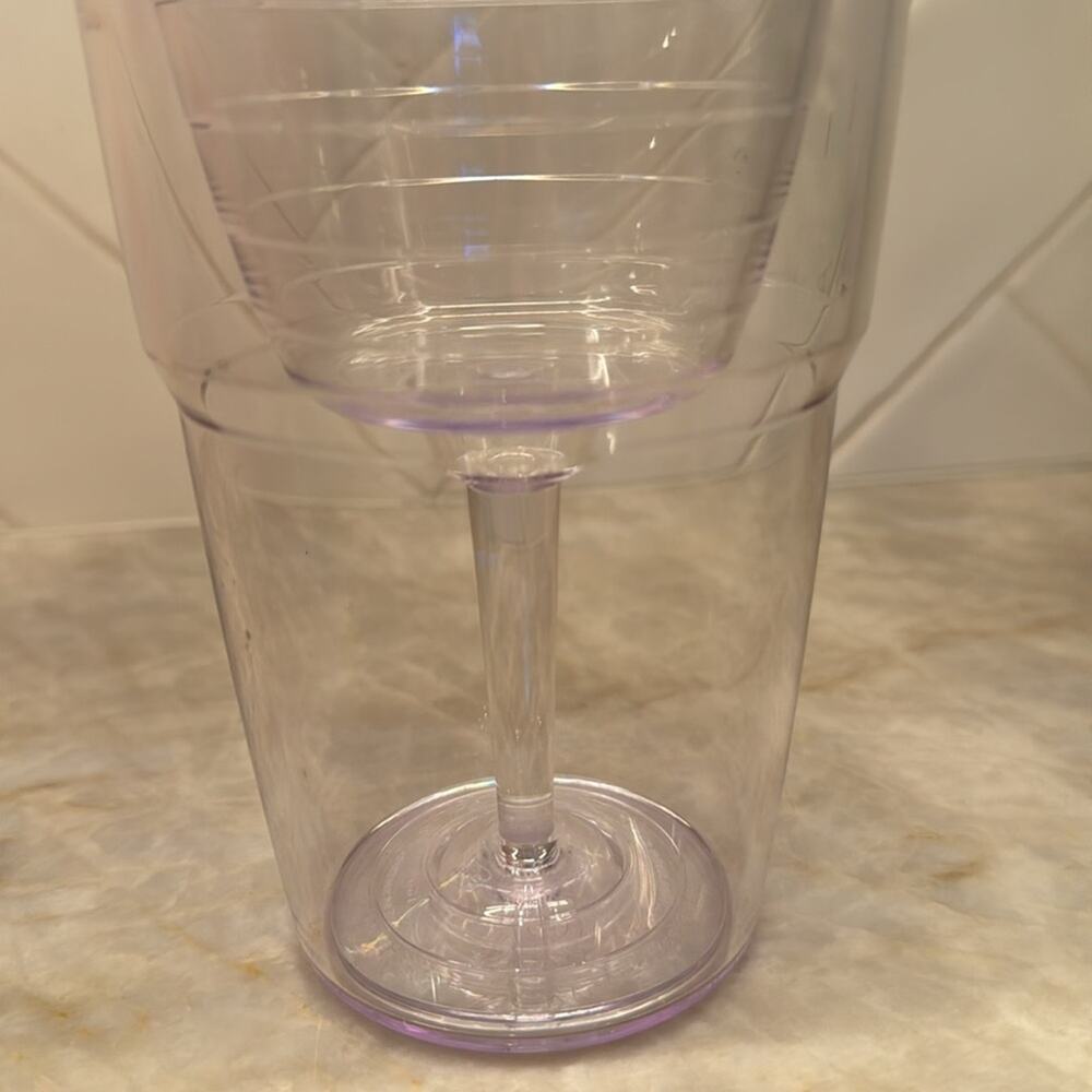 TERVIS Tumbler 16 oz Clear Encased Wine Glass Goblet Cup UT Texas Longhorn - Picture 3 of 4